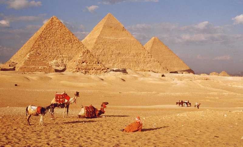 القاهرة ... مدينة الألف مئذنة