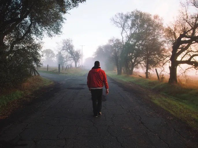 حرية الإنسان وعقيدة القدر.. أمر بين أمرين